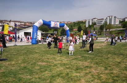 Düzce'de 23 Nisan için oyun alanları kuruluyor