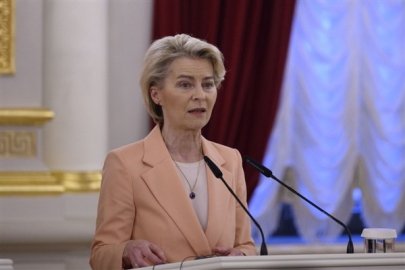 Leyen, Almanya Federal Şansölyesi Merz ile bir araya geldi