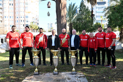 Antalya Muratpaşa Belediyesi Spor Kulübü'nün görev dağılımı düzenlendi
