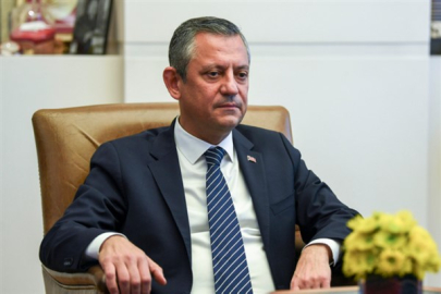 CHP Lideri Özel'den Suriye'deki Kilise Saldırısına İnsanlık Suçu Vurgusu