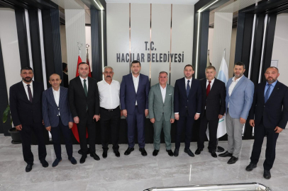 MHP Milletvekili Ersoy,  Melikgazi ve Hacılar belediyelerini ziyaret etti