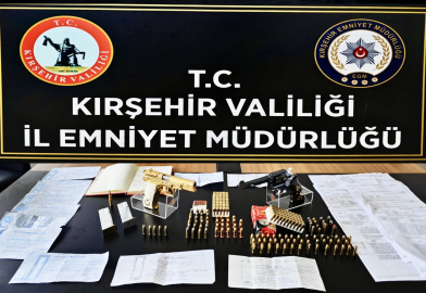 GÜNCELLEME - Kırşehir'de yağma, tefecilik ve dolandırıcılık yaptıkları iddiasıyla yakalanan 9 zanlı tutuklandı