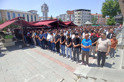 Polatlı'da Fabrika Faciası: Gaz Sızıntısında Hayatını Kaybeden 2 İşçi Toprağa Verildi
