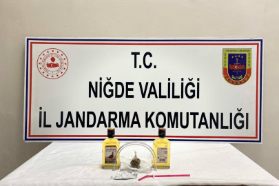 Niğde’de Uyuşturucu ve Silah Operasyonları: 2 Zanlı Gözaltında