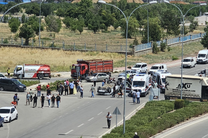 Konya Seydişehir’de Otogar Kavşağı’nda Kaza: 3 Kişi Yaralandı