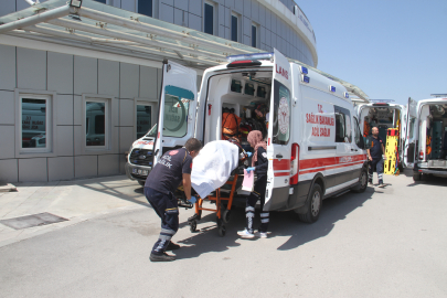Beyşehir'de Otomobil Tarlaya Savruldu: 4 Yaralı