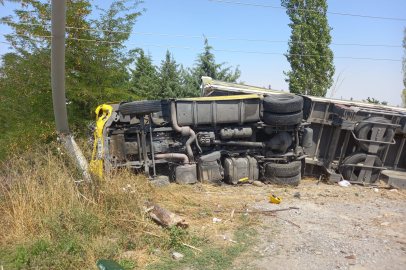 Akşehir’de Kaza Yapan Tırda Uyuşturucu Bulundu: Sürücü Tutuklandı