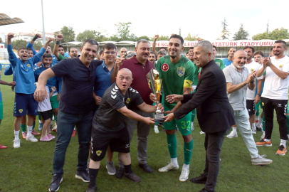 TSYD Zafer Kupası'nı Etimesgutspor kazandı