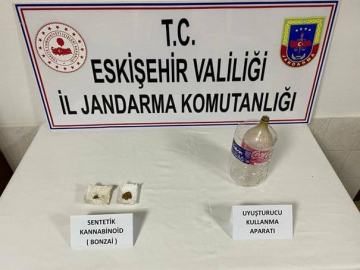 Eskişehir'de düzenlenen uyuşturucu operasyonunda 2 şüpheli yakalandı