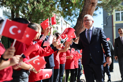 Sivas'ta İlköğretim Haftası kutlandı