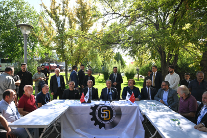 TBMM Milli Savunma Komisyonu Başkanı Akar, Ankara'da "Türkiye Yüzyılı Buluşmaları" kapsamında konuştu: