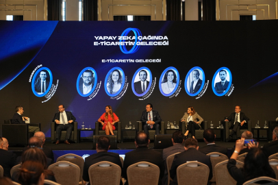 E-Ticaret Devlerinin CEO'ları “Yapay Zekâ Çağında E-Ticaretin Geleceği Zirvesi”nde Buluştu
