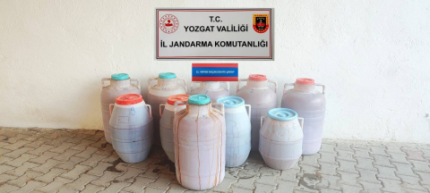 Yozgat'ta sahte alkol üreten zanlı yakalandı