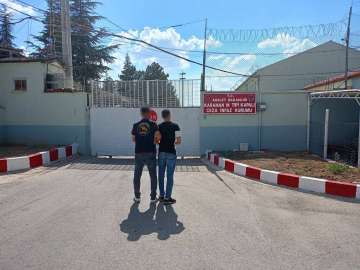 Karaman'da çeşitli suçlardan aranan 54 kişi yakalandı