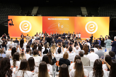 Eczacıbaşı Spor Kulübü’nün yeni salonu Kartal’da açıldı