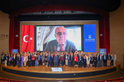 Bilim, Teknoloji ve Empatiyle Yeni Nesil Doktorlar Sahneye Çıkıyor