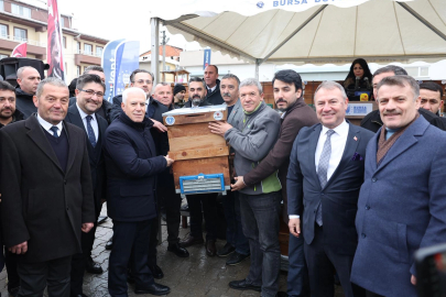 Büyükşehir’den Dağ Yöresine Arı Kovanı Desteği